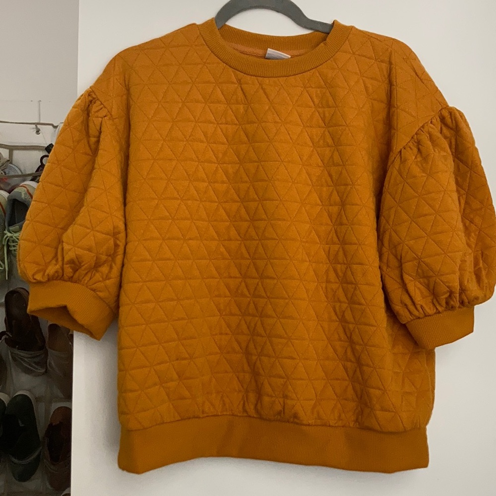 Quilted 3/4 Sleeve Pullover Shirt